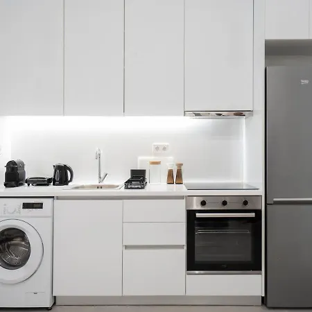 Apartment Liv - Comfortable & Stylish Escape In Pagrati *